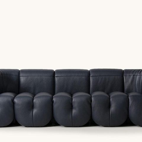 ds-707-black_sofa_03_ps_parnian_furniture
