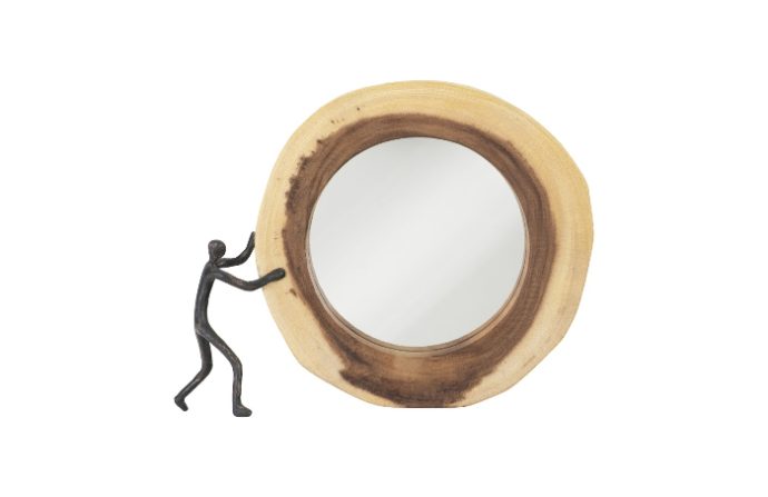 figure-pushing-cross-cut-mirror_parnian_furniture