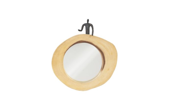 pointing-figure-cross-cut-mirror_parnian_furniture