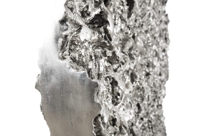 ph104315_large_silver_colossal_cast_root_on_stand_parnian_furniture